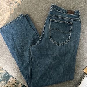 Lee Women’s Relaxed Fit Jeans